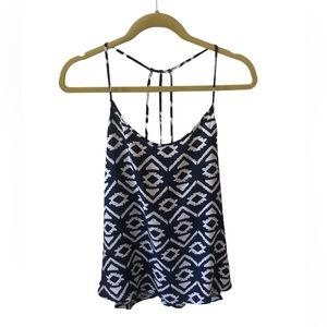 No Boundaries Women's Top Blue/White Print 100% Rayon Juniors Size XXL